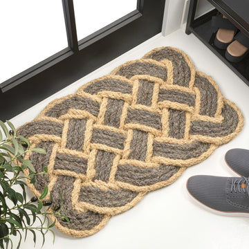 Maeve Classic Coastal Scalloped Basketweave Coir Mat